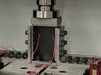 受损聚合物复合材料层压板的压缩剩余强度性能试验